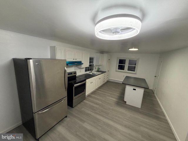 19 BACK ST, Mahanoy City, PA 17948