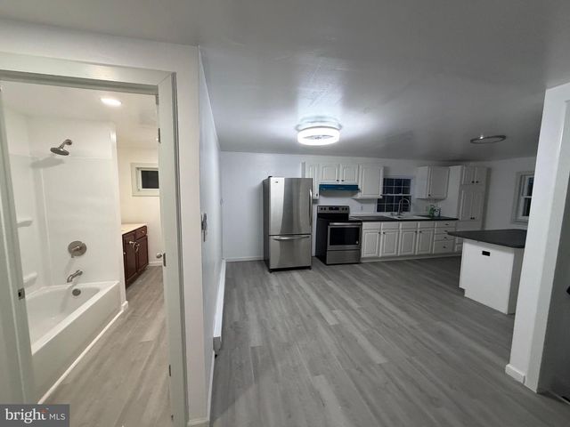 19 BACK ST, Mahanoy City, PA 17948