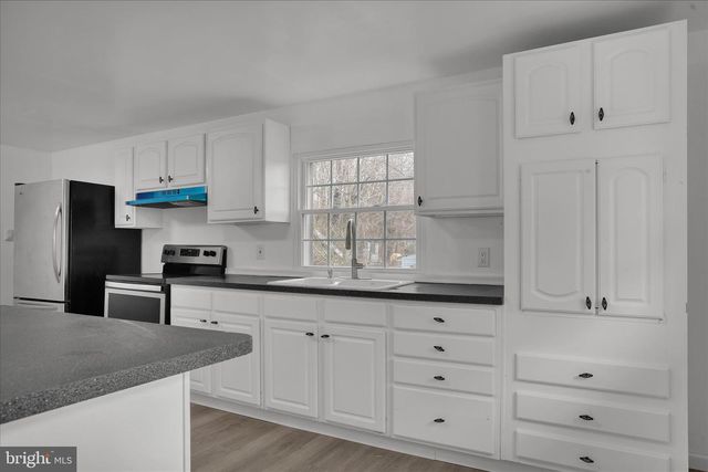 19 BACK ST, Mahanoy City, PA 17948