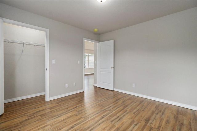 2502, 2503 Kody, Melissa & Courtney, West Plains, MO 65775