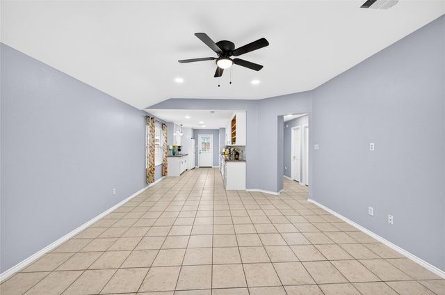 2135 Falling Oaks Road, Houston, TX 77038