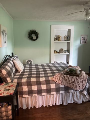 3655 Waynesboro Hwy, Lawrenceburg, TN 38464