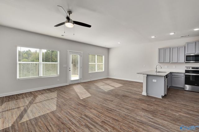 6208 Taramore Lane, Huntsville, AL 35806