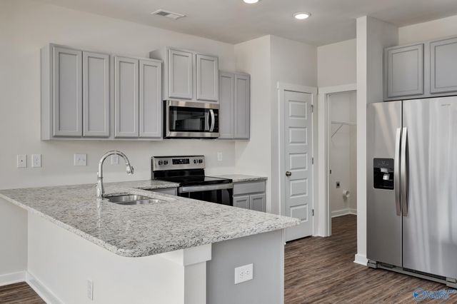 6208 Taramore Lane, Huntsville, AL 35806