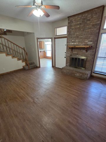 1500 N Grant Drive A, Sherman, TX 75092