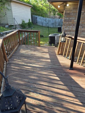 1500 N Grant Drive A, Sherman, TX 75092