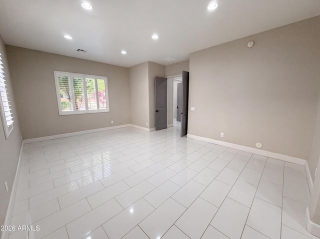 1738 E BERETTA Place, Chandler, AZ 85286