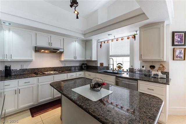 2407 Harlequin Circle, Henderson, NV 89074
