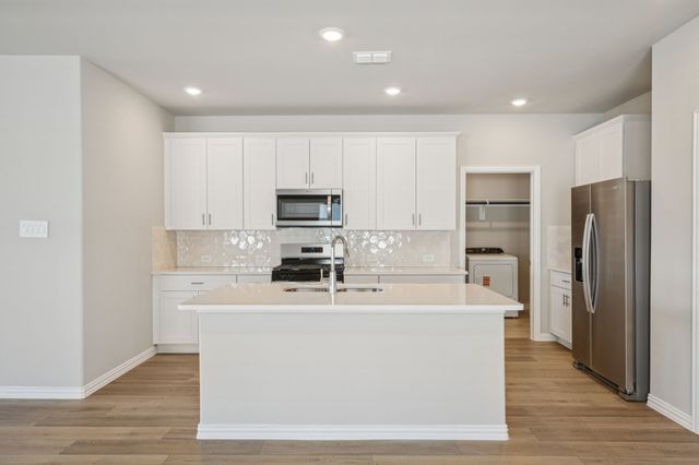 703 Leavenworth Drive, Princeton, TX 75071