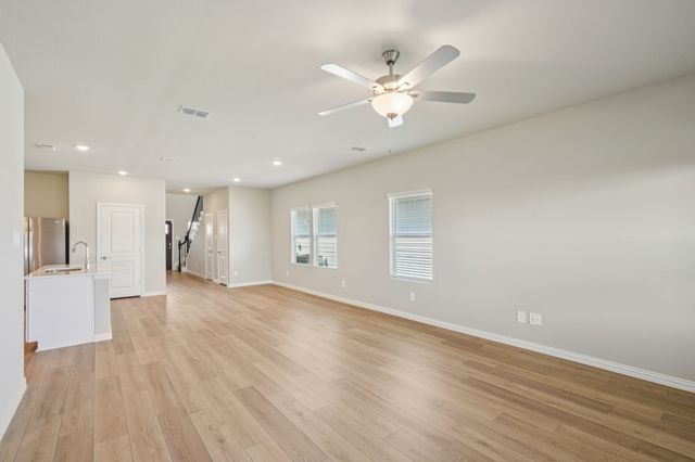 703 Leavenworth Drive, Princeton, TX 75071