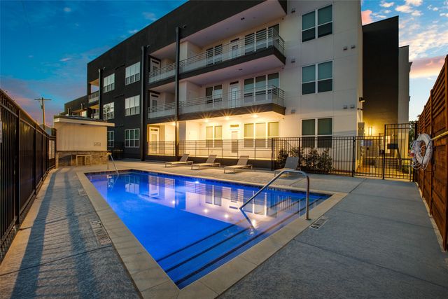 2721 Wingate Street 203, Fort Worth, TX 76107