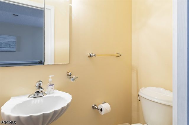 1900 Virginia AVE 102, Fort Myers, FL 33901