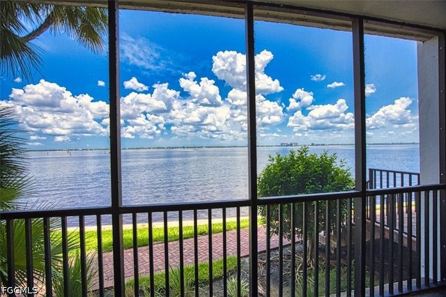 1900 Virginia AVE 102, Fort Myers, FL 33901