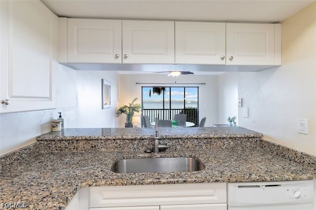 1900 Virginia AVE 102, Fort Myers, FL 33901