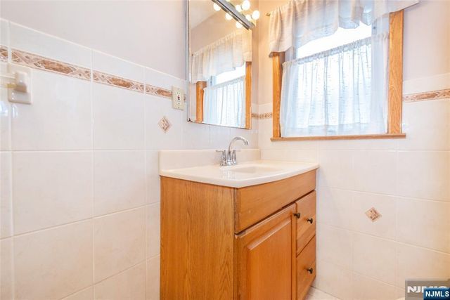 50 Division Avenue, Belleville, NJ 07109