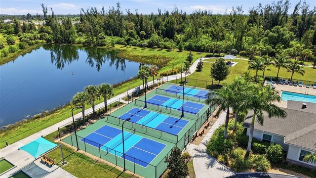 7081 WATERFORD PARKWAY, Punta Gorda, FL 33950