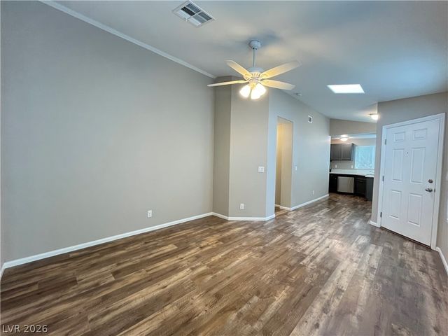 6633 LUND Drive, Las Vegas, NV 89108