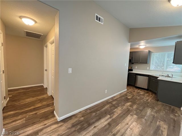 6633 LUND Drive, Las Vegas, NV 89108