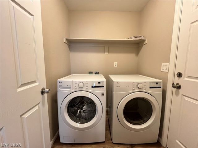 6633 LUND Drive, Las Vegas, NV 89108