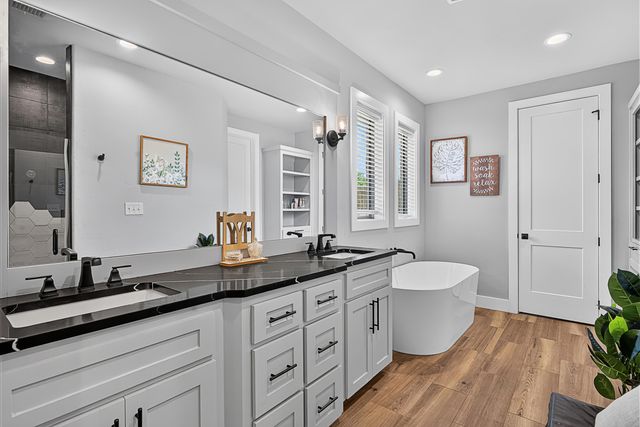 114 Saddle Brook Circle, Hallsville, TX 75650