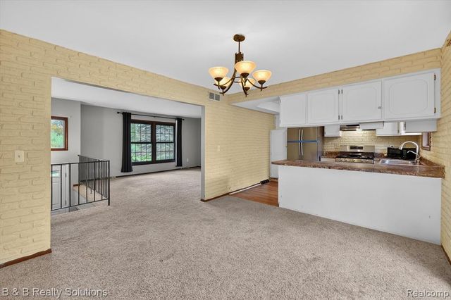 2467 N Lake George Road, Metamora, MI 48455