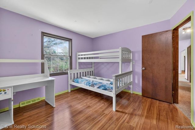 2467 N Lake George Road, Metamora, MI 48455