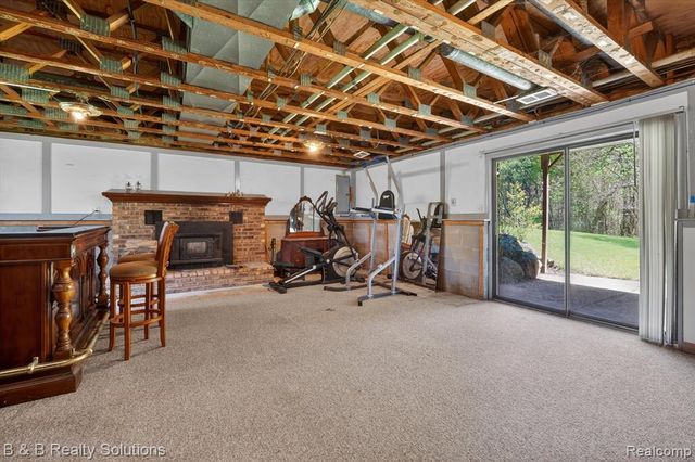 2467 N Lake George Road, Metamora, MI 48455