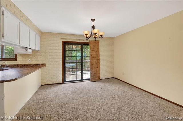2467 N Lake George Road, Metamora, MI 48455