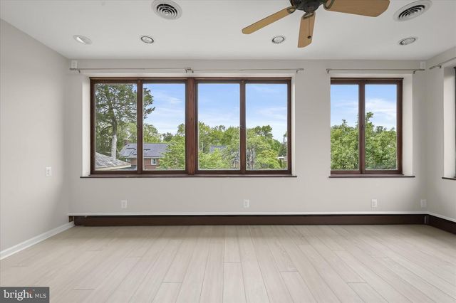 3007 OLIVER ST NW, Washington, DC 20015