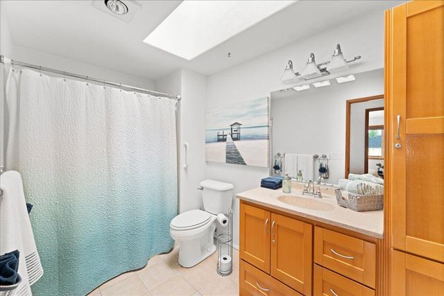 1841 Cascadia Circle, Medford, OR 97504