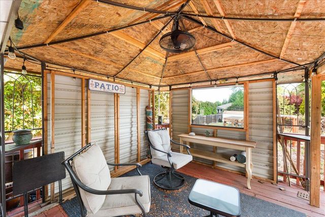 1841 Cascadia Circle, Medford, OR 97504