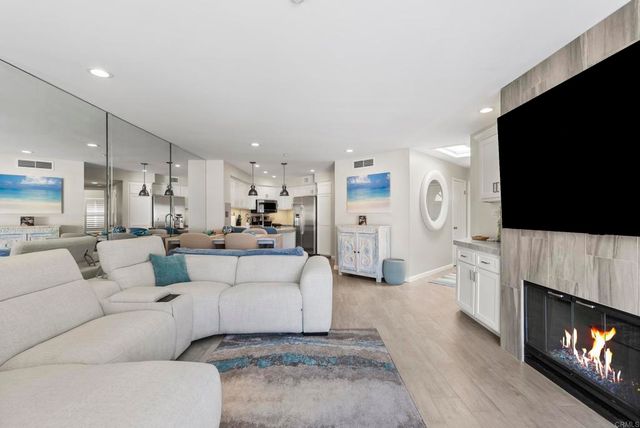 400 N The Strand 4, Oceanside, CA 92054