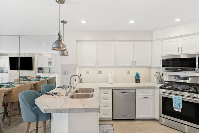 400 N The Strand 4, Oceanside, CA 92054