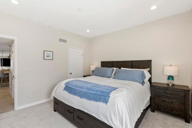 400 N The Strand 4, Oceanside, CA 92054