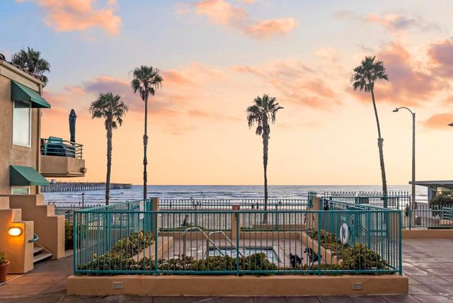 400 N The Strand 4, Oceanside, CA 92054