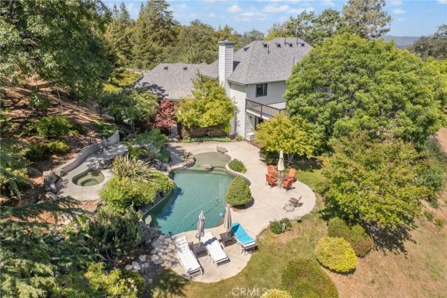 41723 Yosemite Pines, Oakhurst, CA 93644