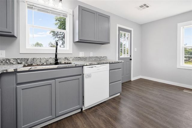 2505 SE 84th Avenue, Norman, OK 73026