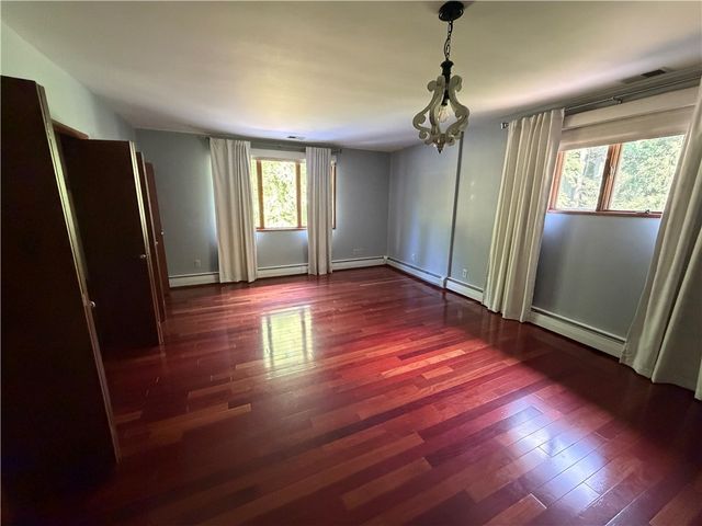 3137 Harts Run Rd, Hampton, PA 15101