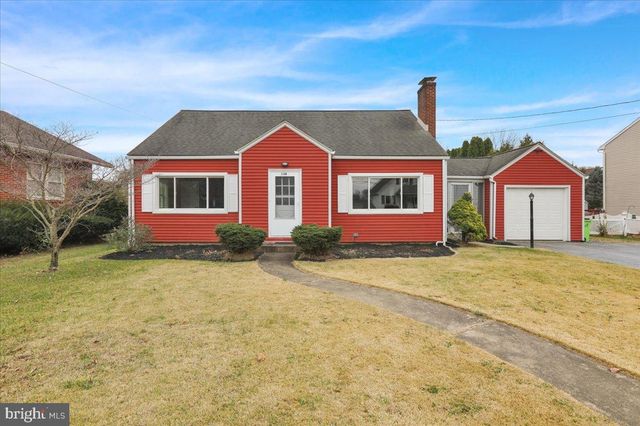 138 W MAIN ST, Newmanstown, PA 17073