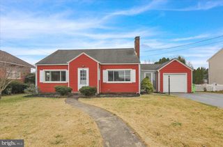 138 W MAIN ST, Newmanstown, PA 17073