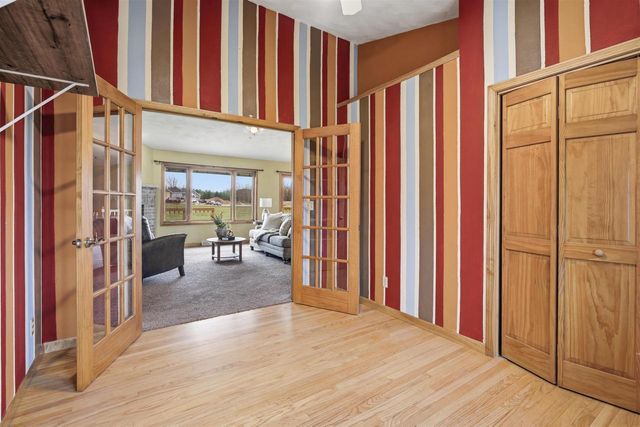 W4967 BURDICK ROAD, Black Creek, WI 54106