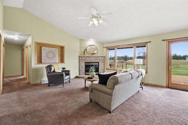 W4967 BURDICK ROAD, Black Creek, WI 54106