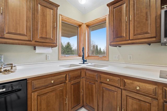 W4967 BURDICK ROAD, Black Creek, WI 54106