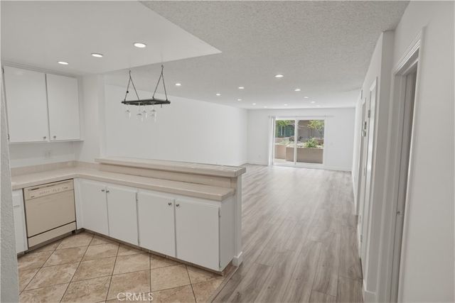 330 N Jackson 116, Glendale, CA 91206