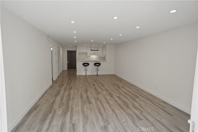 330 N Jackson 116, Glendale, CA 91206