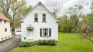 642 Parkman Road NW, Warren, OH 44485