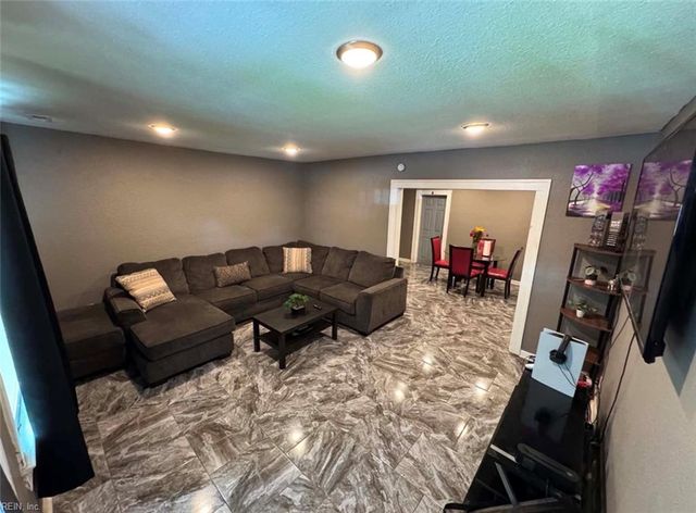 203 Blair AVE, Newport News, VA 23607