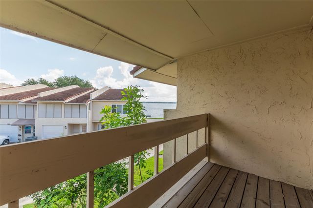 38 Regency Point, Conroe, TX 77356