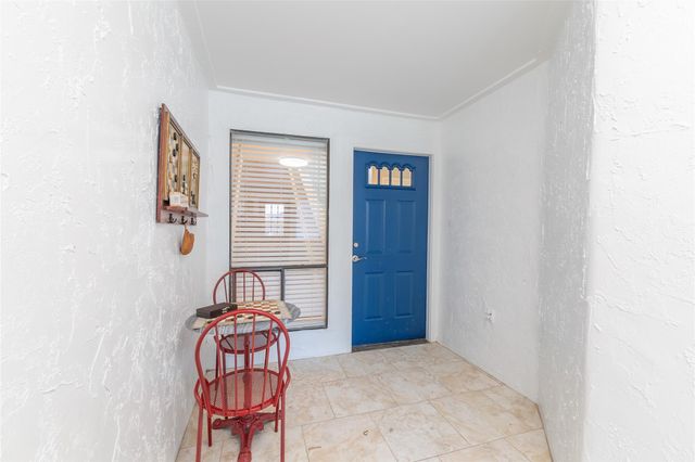 38 Regency Point, Conroe, TX 77356