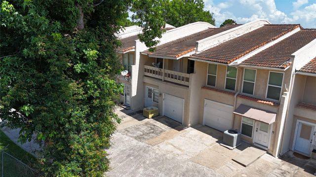 38 Regency Point, Conroe, TX 77356